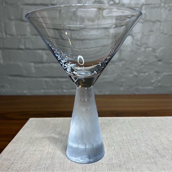 Artland Dining Artland Prescott Martini Glass Hammer Frosted